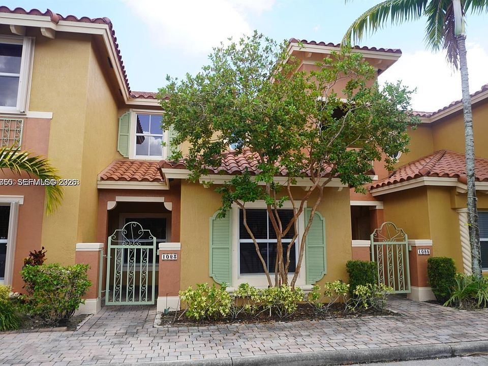1st image of 1083 SW 143rd Ave #1206