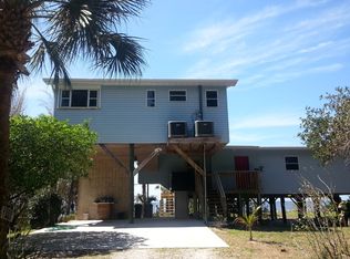 3464 Cyclone Dr, Weeki Wachee, FL 34607