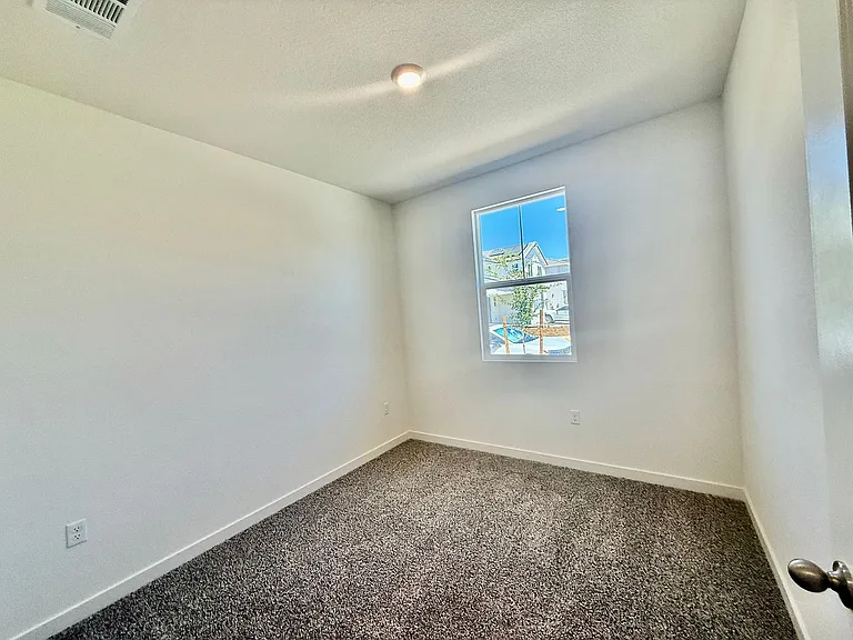 1992 Talavera Dr #0 — Photo 9