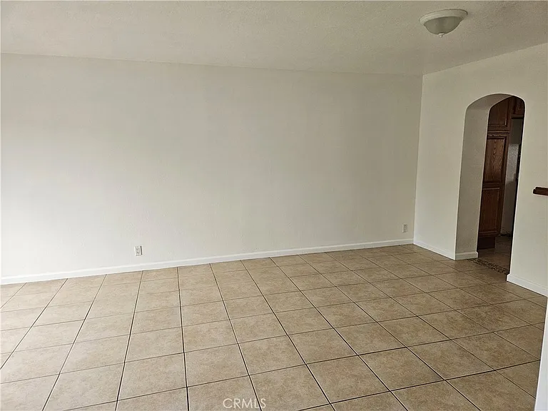 15271 Cadiz Dr — Photo 4