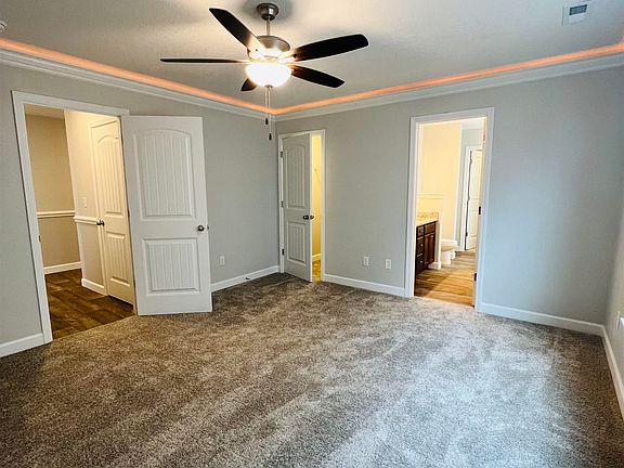 5th image of 2107 Davenport Ct