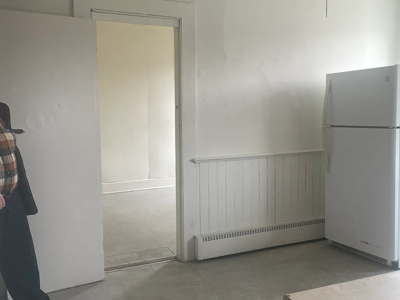 3 bed, 1000 sqft, $1,800 — Photo 4