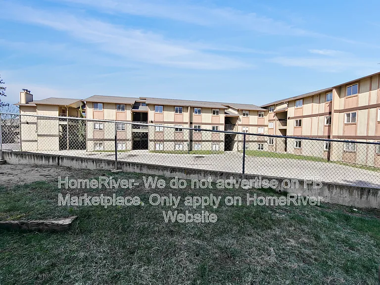 39 E Mayfair Ct #2 — Photo 13