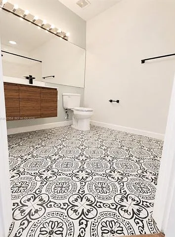 3 Whitehead Cir — Photo 3