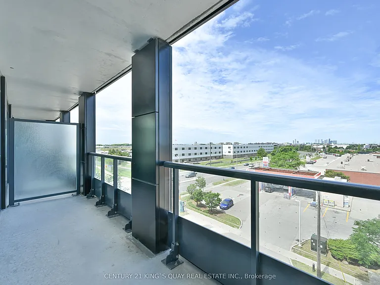 1100 Sheppard Ave W #628 — Photo 16