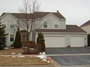 872 Savanna Springs Dr, Lake Villa, IL 60046