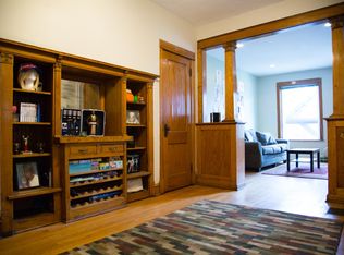 3007 W Lyndale St APT 1, Chicago, IL 60647