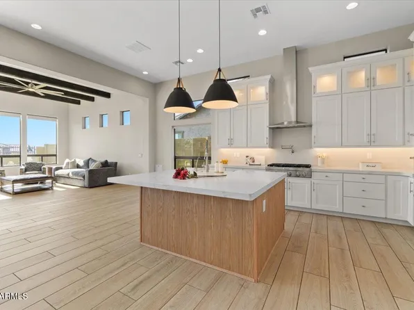 8155 E JAEGER Street, Mesa, AZ 85207