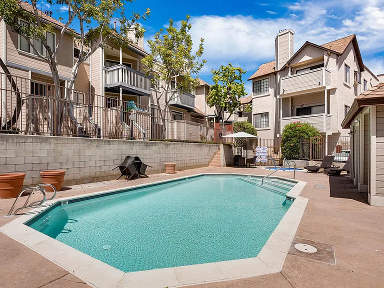 9310 Towne Centre Dr #70 — Photo 16