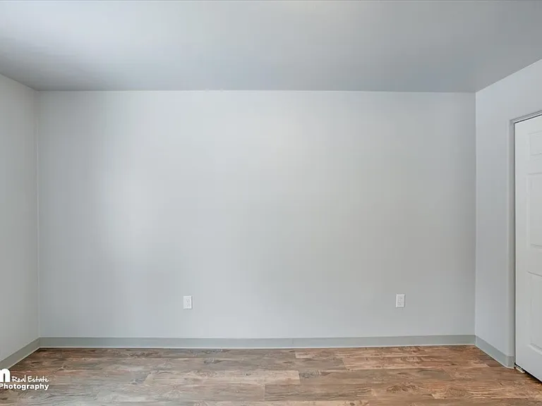 3851 E Brenda Ave — Photo 11