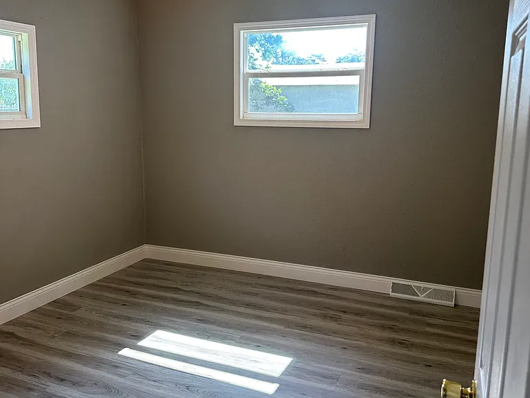 1205 Ray St — Photo 18