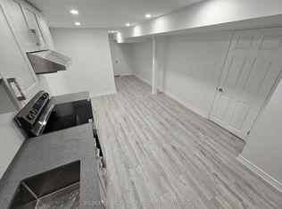 19 Chloe Cres #BASEMENT, Markham, ON L3S 2H3