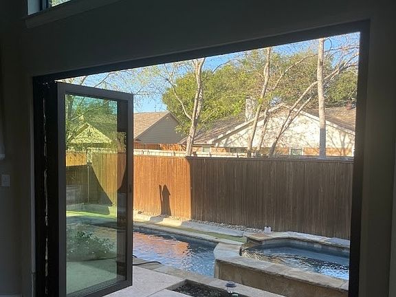 3rd image of 6713 Matador Ranch Rd