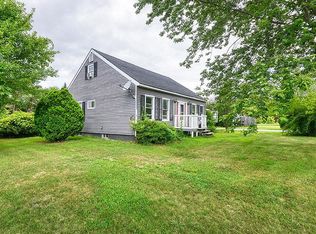 40 Dearborn Cir, Walpole, NH 03608