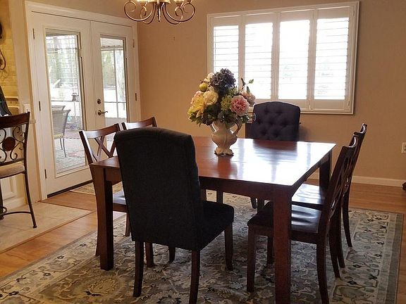 2nd image of 9846 W Silverbell Dr