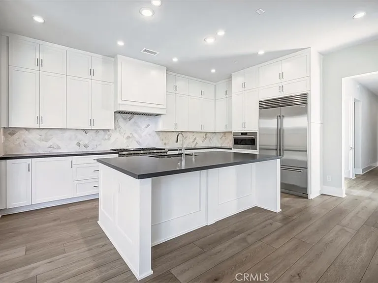 212 Mistwater — Photo 16