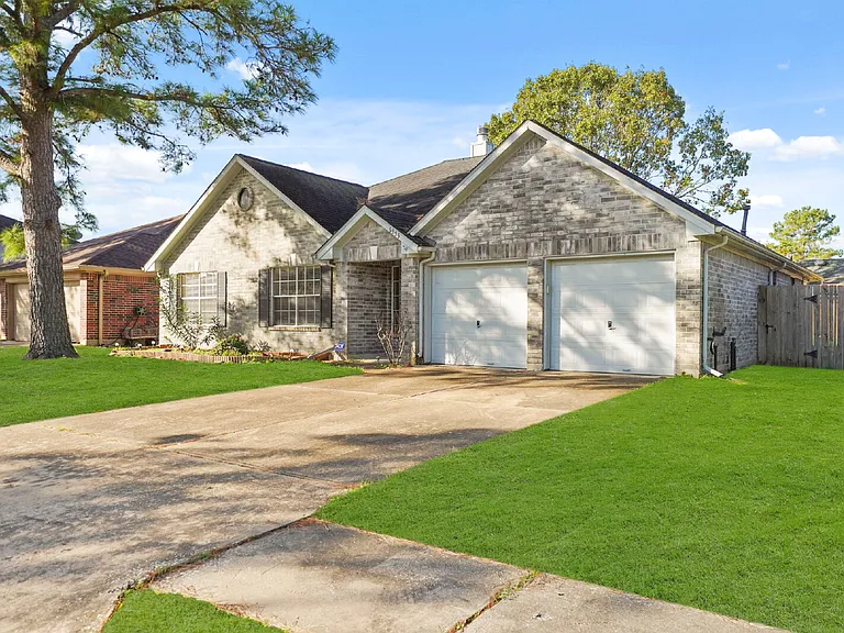6355 Northland Dr — Photo 4