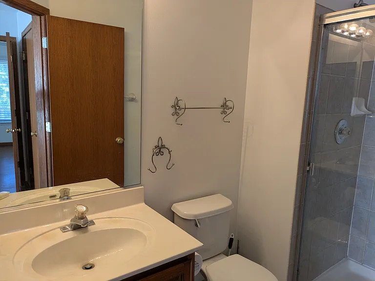 1080 Savoy Ct — Photo 33