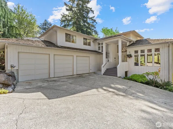 13032 204th Place SE, Issaquah, WA 98027