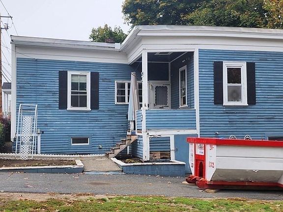 4th image of 439 Hilldale Ave