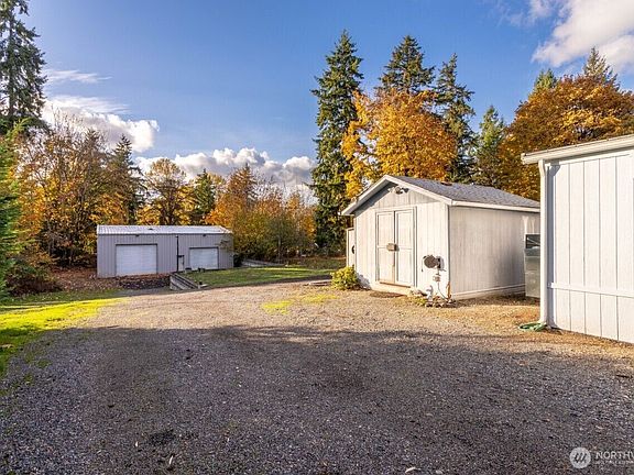 4th image of 33721 53rd Avenue S