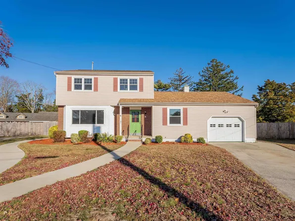 125 Meadowview Ave, Absecon, NJ 08201