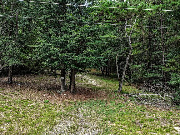 3rd image of 145 Tall Timbers Ln