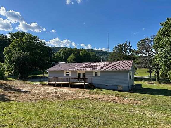 3rd image of 8790 Back Valley Rd