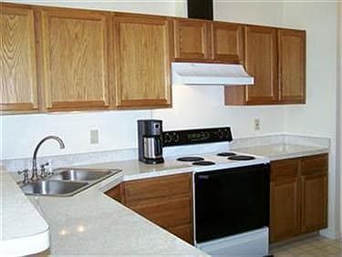 4th image of 53 Woodland Chase Blvd