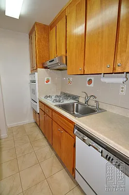 Sold by Welcome Home Real Estate | media 19