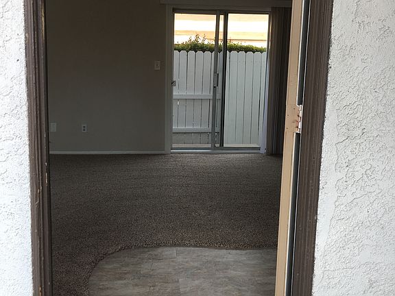 3rd image of 28153 Via Princesa APT 1