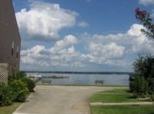 36 Regency Point, Montgomery, TX 77356