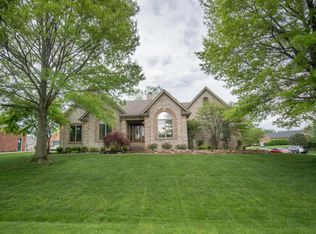 4411 Renaissance Dr, Jeffersontown, KY