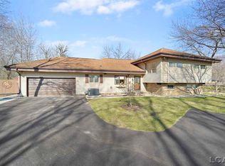 1728 Southgate Ct, Adrian, MI 49221