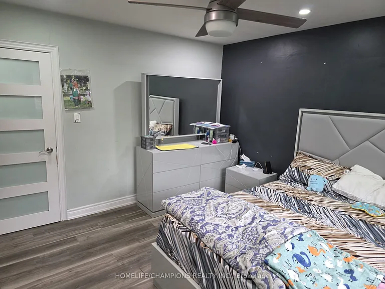 701 N Brimorton Dr NE — Photo 22