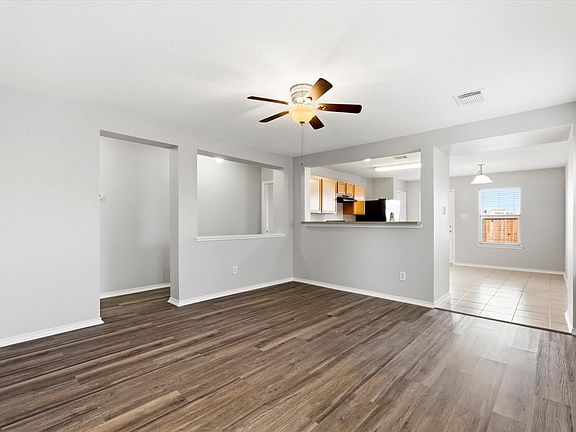 3rd image of 6830 Oleander Grove Way