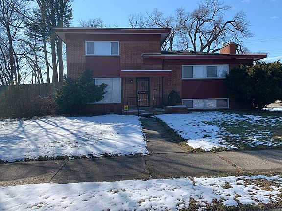 2nd image of 12651 Old Mill Pl