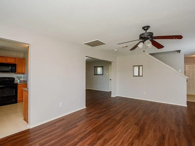 6835 Lower Arrow Dr — Photo 15