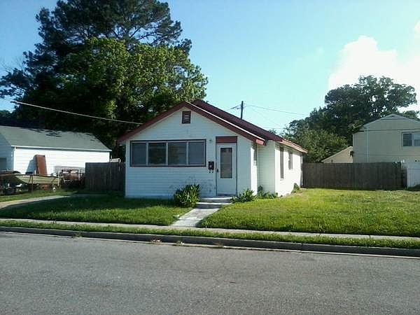 1st image of 4 Worden Pl