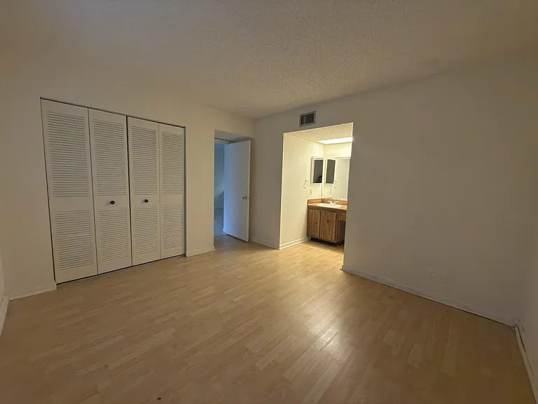 3213 NW 103rd Ter #107-C — Photo 18