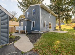5102 Lakeview Ave, Hubertus, WI 53033