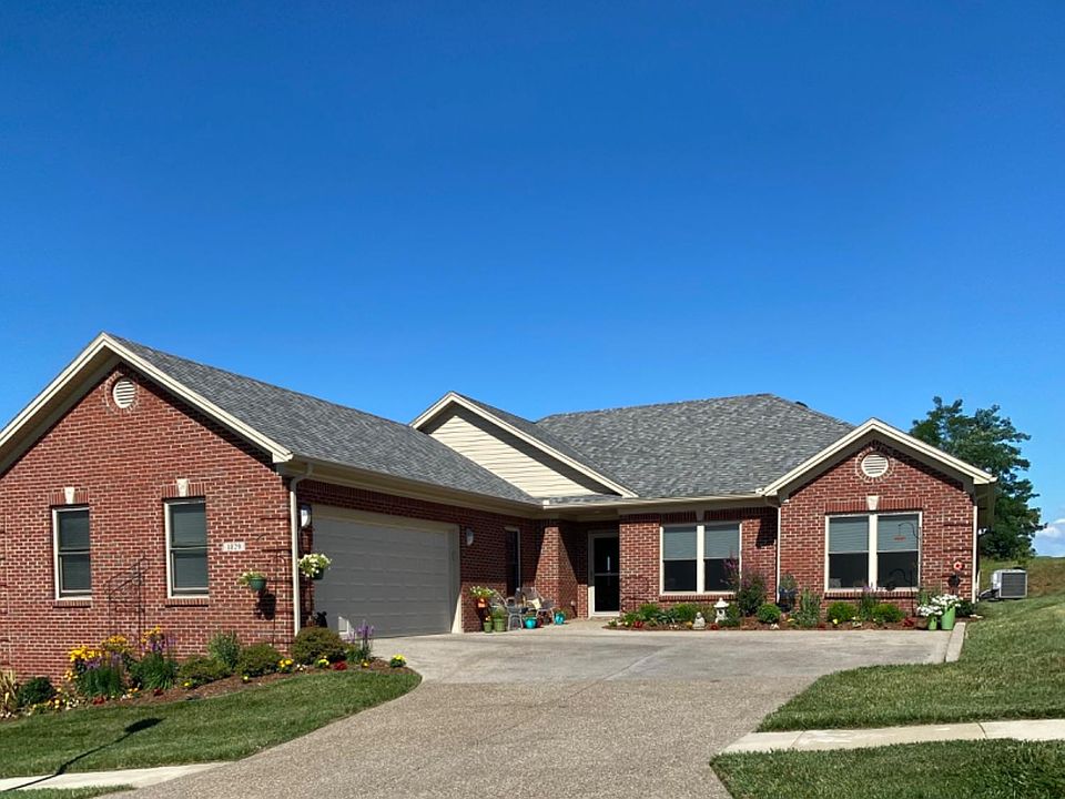 1st image of 1029 Berry Hill Dr