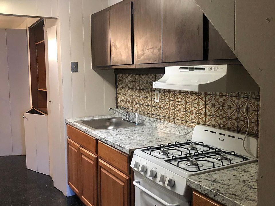 1st image of 5512 Avenue L