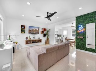 4690 SW 25th Ave, Fort Lauderdale, FL 33312