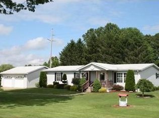 580 McCaslin Rd, New Castle, PA 16101