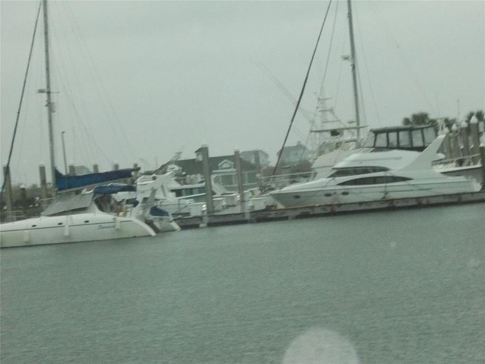 1st image of 22 Largo