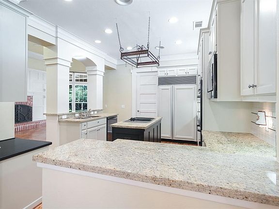 3rd image of 7502 S Ballantrae Dr