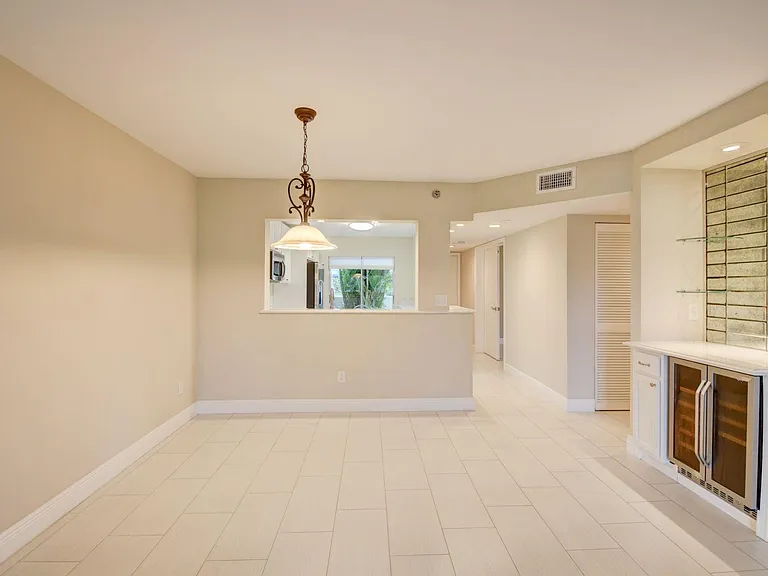 dining room/ living room