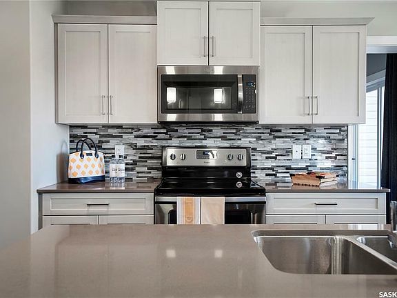5th image of 4600 Ferndale Cres