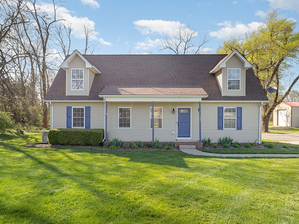 1st image of 929 Meadowlark Dr